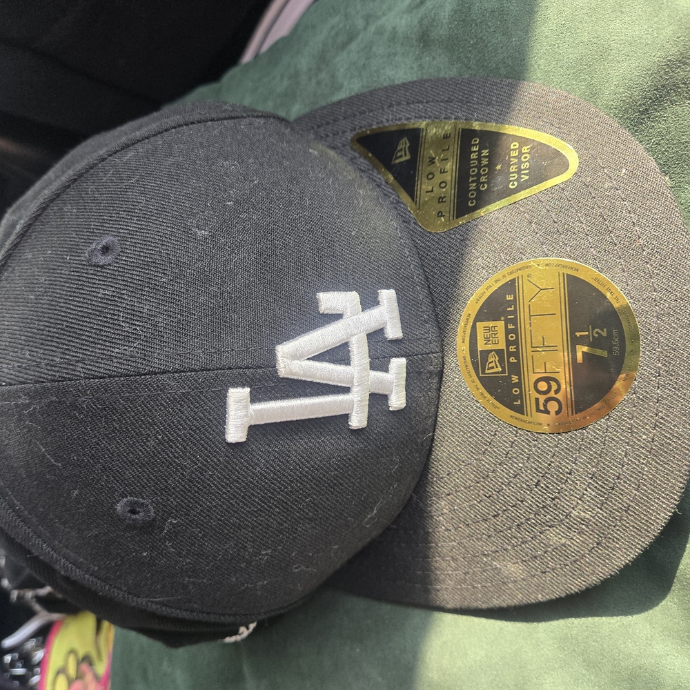 New Era Black and White Structured Fitted Hat